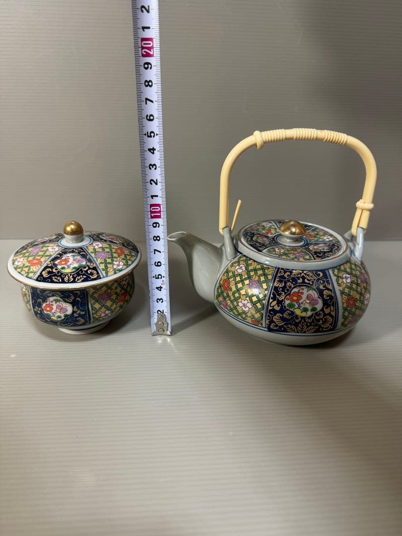 2272 有田焼 瑞窯 茶器セット　急須1客　湯呑蓋付5客　金彩