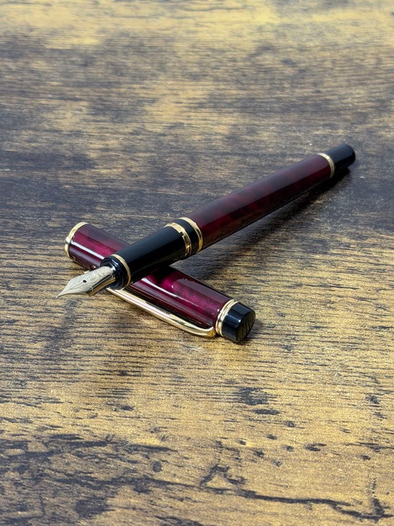 新品未使用　1996年製　初期型　グランセ　ルビーレッド　マーブル　万年筆 細字