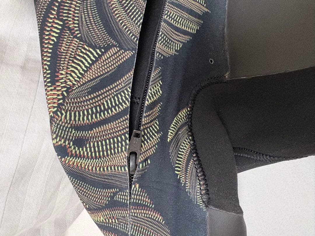 今日だけ5000円値引きROXY ロキシーセミドライウェットスーツ5×4×3mm