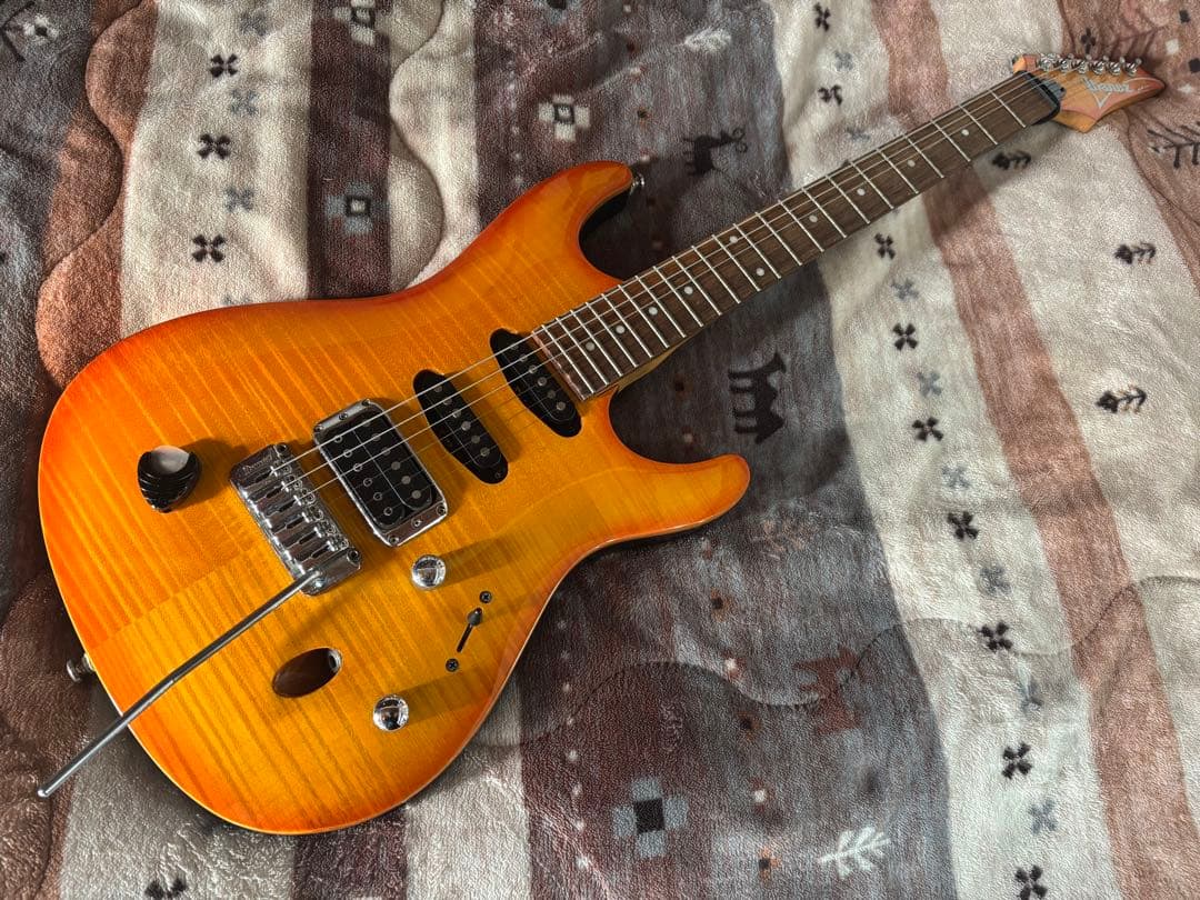 Ibanez SA260FMエレキギター ソフトケース付き
