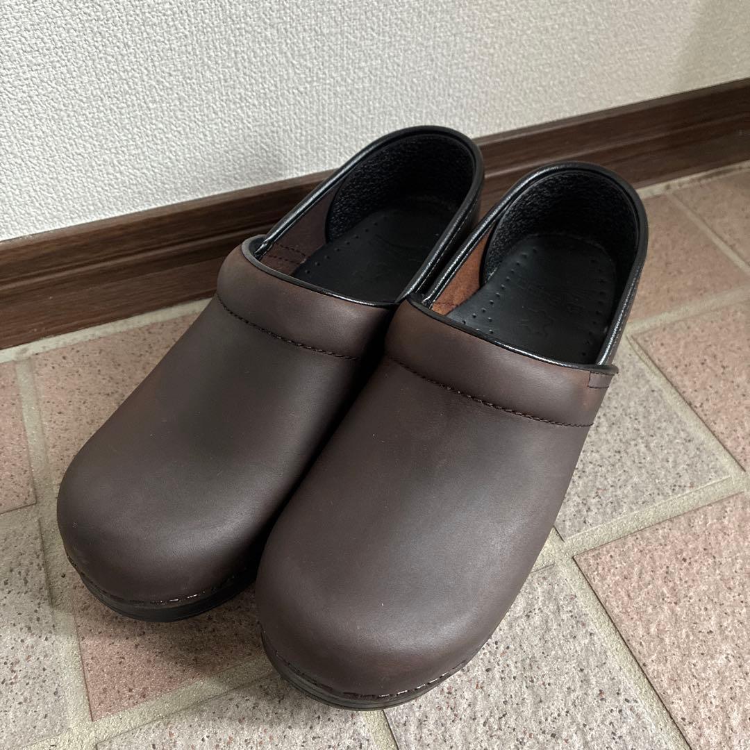 dansko ダンスコ 37サイズ　プロフェッショナル アンティークブラウン
