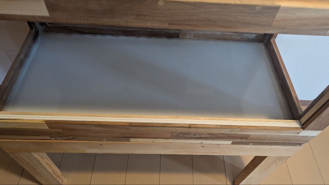 アカシア集成材15ミリ幅90縦45奥行45全面アクリル板仕様 蜜蝋オイル仕上げ！