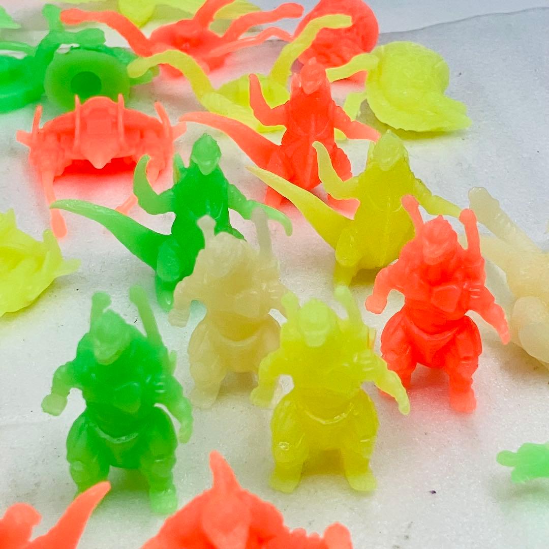 【激レア 当時物】ゴジラVSメカゴジラ　光るゴジラ！ 54種セット