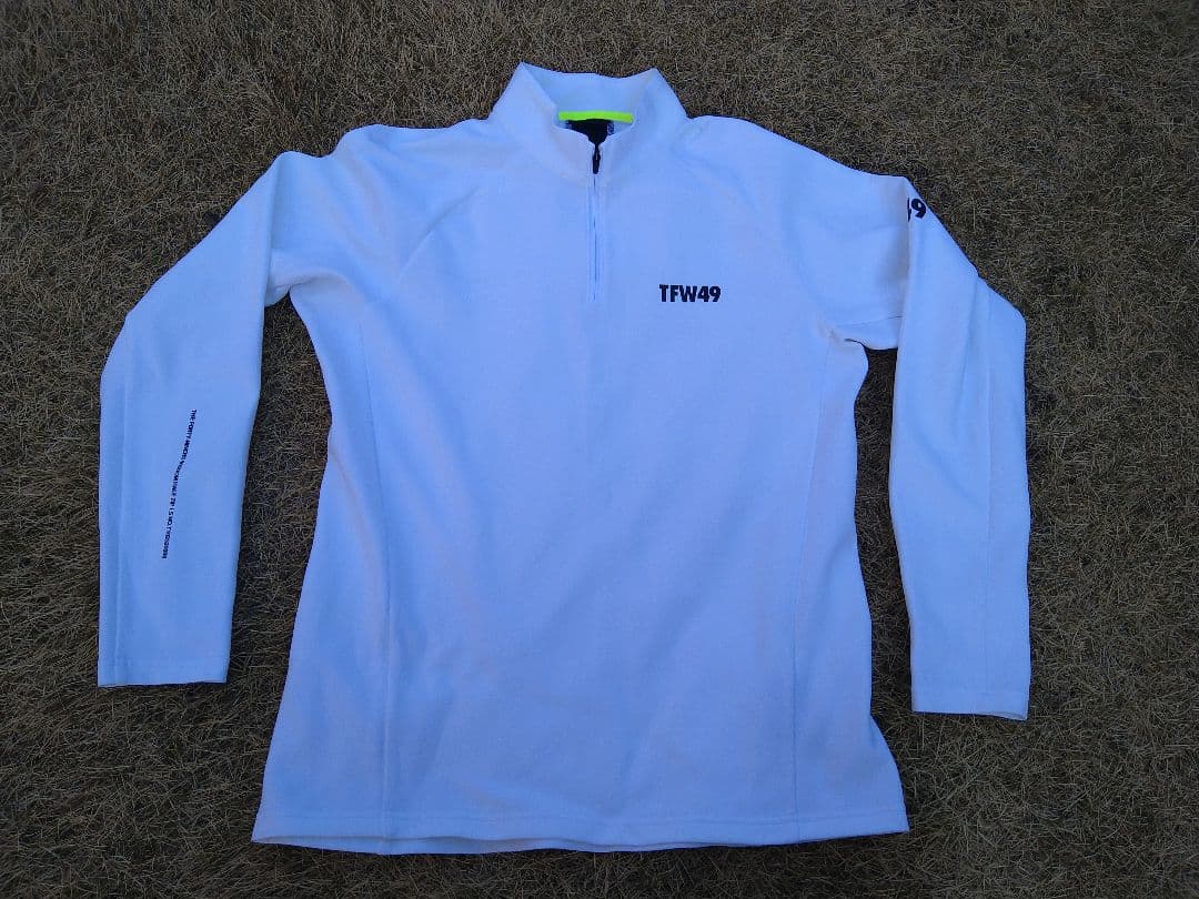 TFW49　ハーフジップ　モックネック　メンズウェア　GOLF　ゴルフ