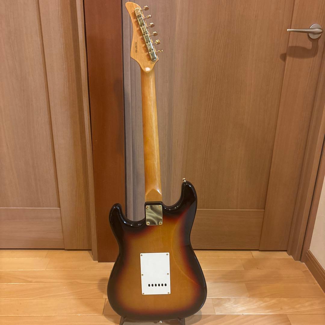FERNANDES LE-1Z ストラトタイプ ゴールドパーツ仕様 サンバースト