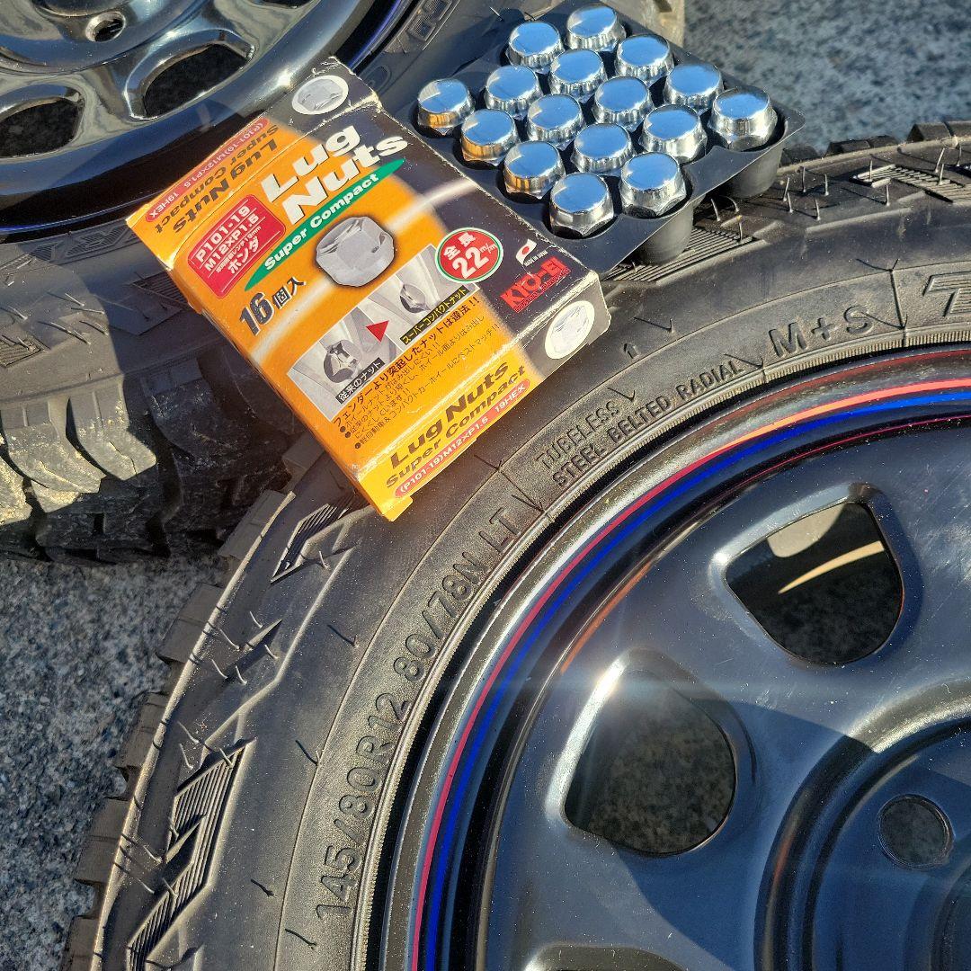 デイトナホイル12インチ タイヤ付き！メッキナット付き！ 4本セットです。