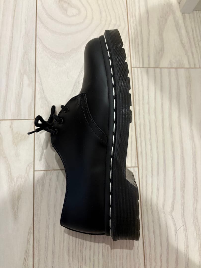 ドクターマーチン Dr.Martens ホワイトステッチ 3 ホール 24cm