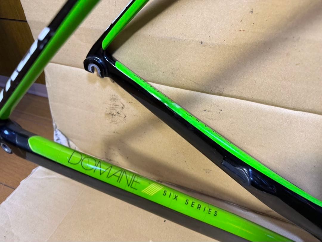 TREK DOMANE six series カーボンフレーム フレームセット