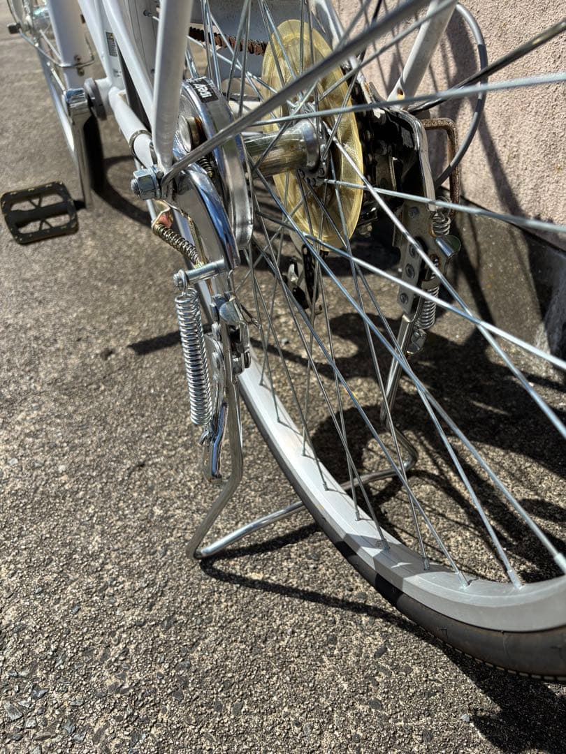 自転車　シティサイクル　白　26インチ　子ども　【福岡市直接受け取り希望】