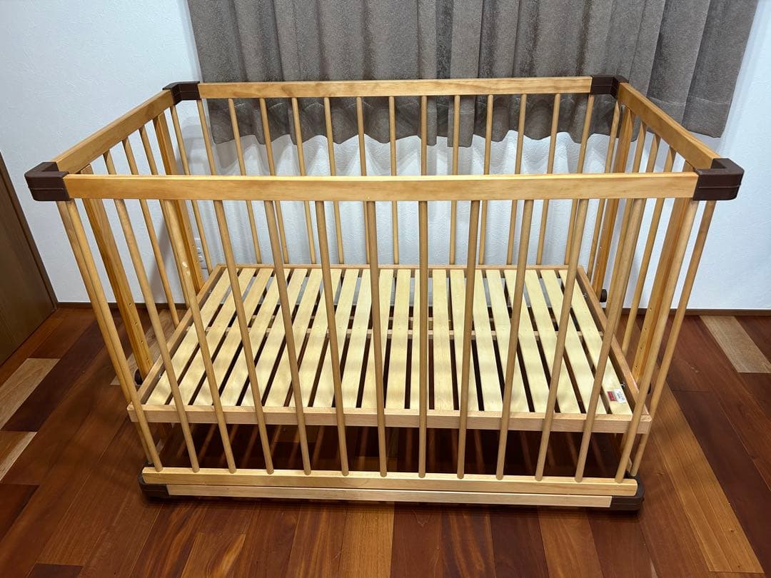 ファルスカベッドサイドベッド03 ナチュラル125長さ x 75幅 x 90高さ