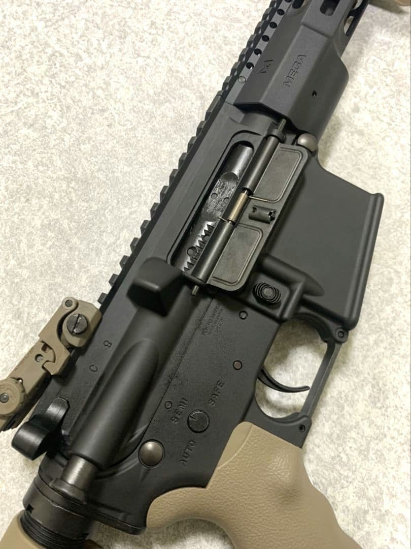 ◆GW限定値下げ◆美品　M4A1 GBB 外装カスタム　エアガン