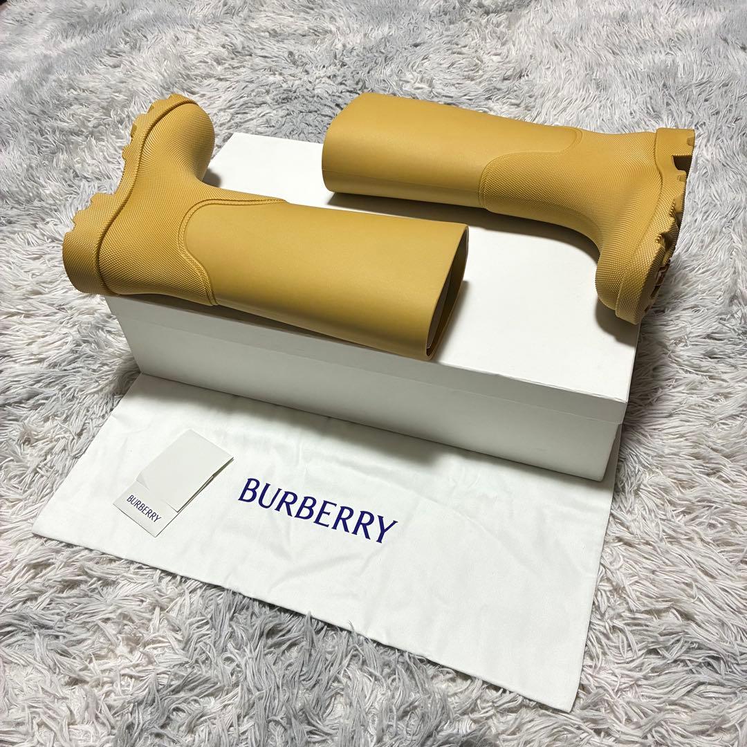 【未使用美品】BURBERRY ロングレインブーツ39 イタリア製 イエロー