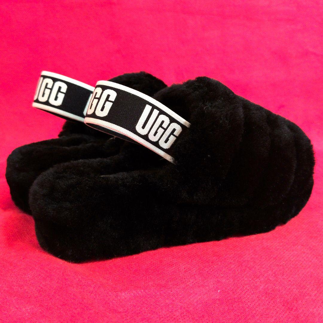 【未使用】UGGファーサンダル FLUFF YEAH SLIDE✨️モコモコ✨️