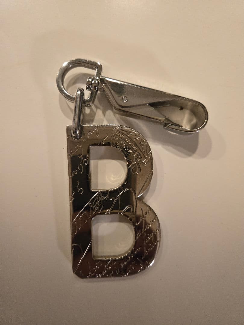 Berluti バックチャーム Bロゴ キーホルダー