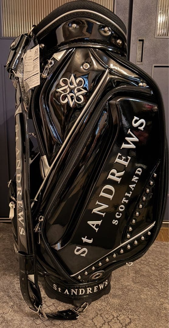 新品　St Andrews ゴルフバッグ ブラック　エナメル　スタッズ　9.5