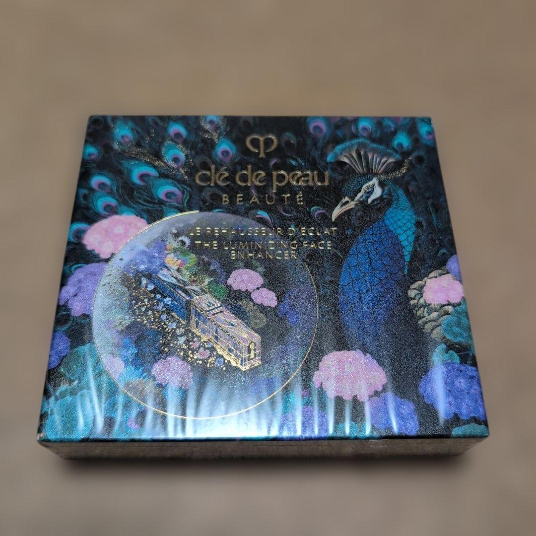 ♥クレ・ド・ポーボーテ ル・レオスールデクラ 110 HOLIDAY2025