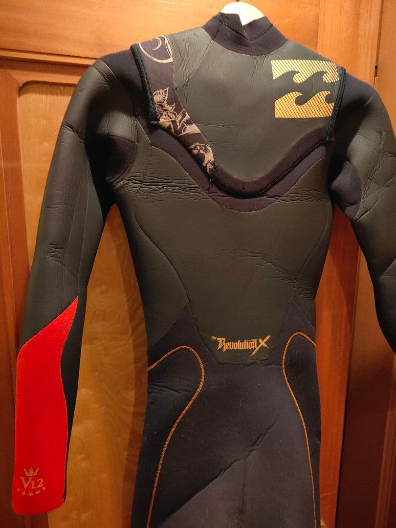 【美品】BILLABONG　正規品　高級ウエットスーツ　セミドライ　ノンジップ