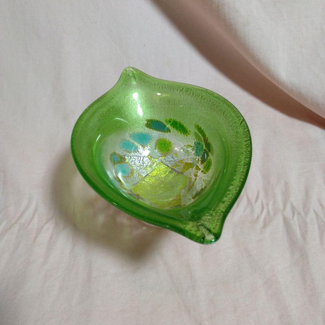 作家物　創作ガラス　 葉の形のガラス