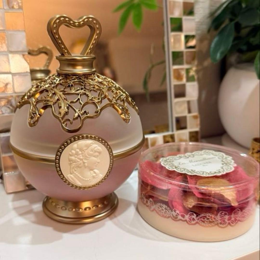 レ・メルヴェイユーズ ラデュレ チークポットとチークローズ02