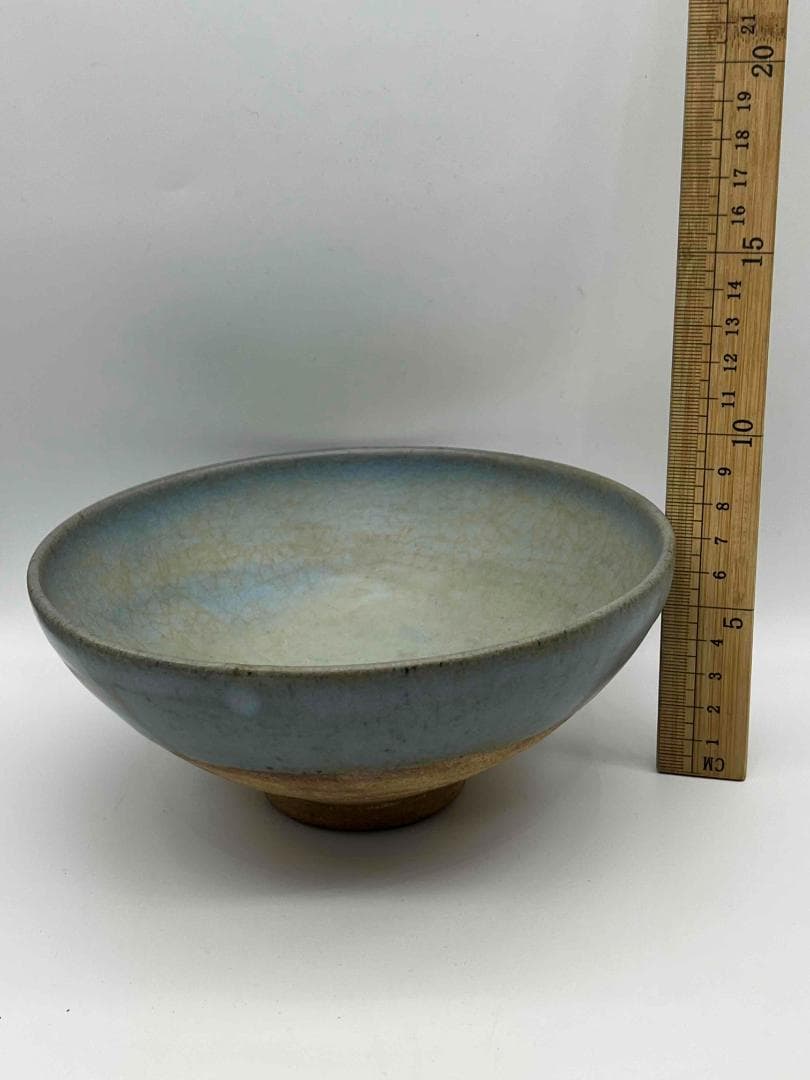 宋から元時代　鈞窯　澱青釉　天青釉茶碗　窯変釉　茶道具　水指(B-93)