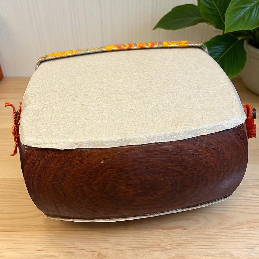 稀少✨ハードケース付き❣️紅木棹 猫皮張り 中棹 地唄三味線 三味線 三つ折り棹