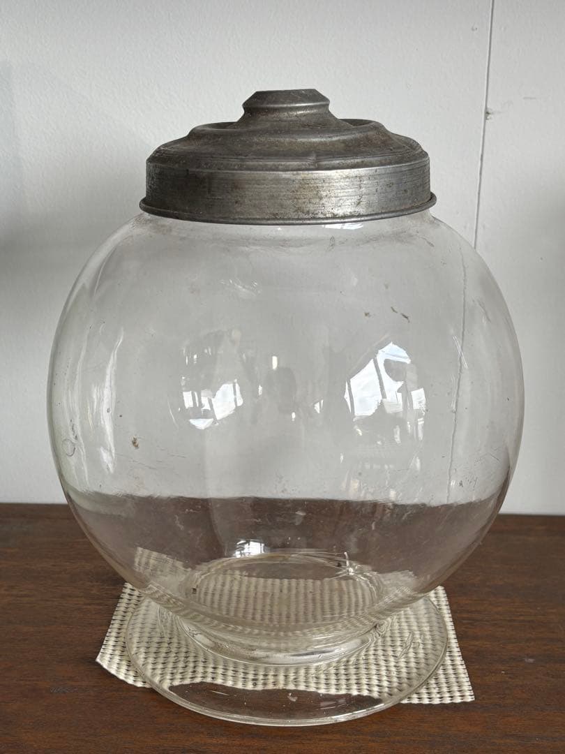 A*e様 昭和レトロ☆駄菓子瓶　アンティーク 球形 金属製蓋　難あり