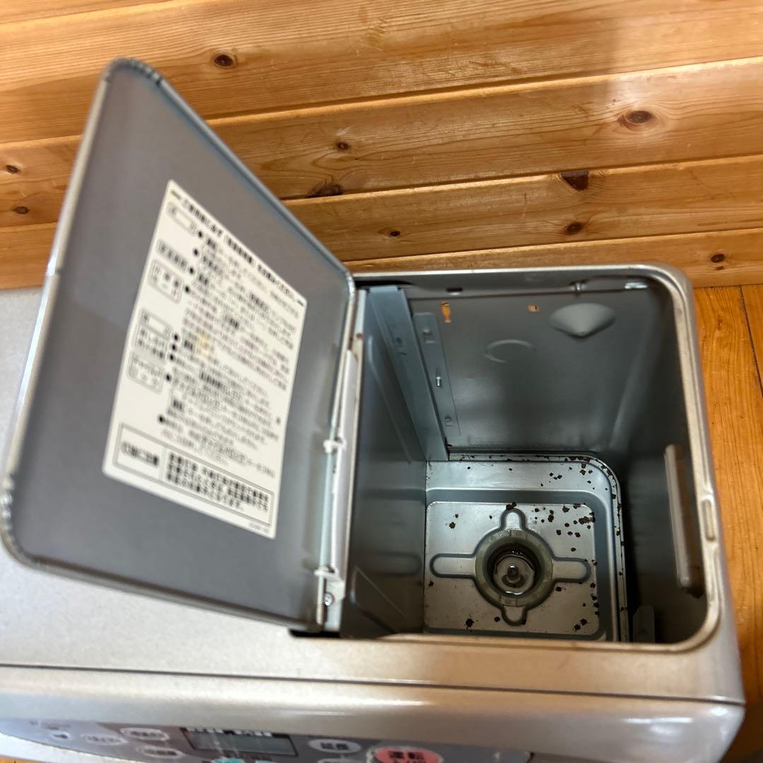 CORONA コロナ　石油ファンヒーター FH-S468BY 08年製