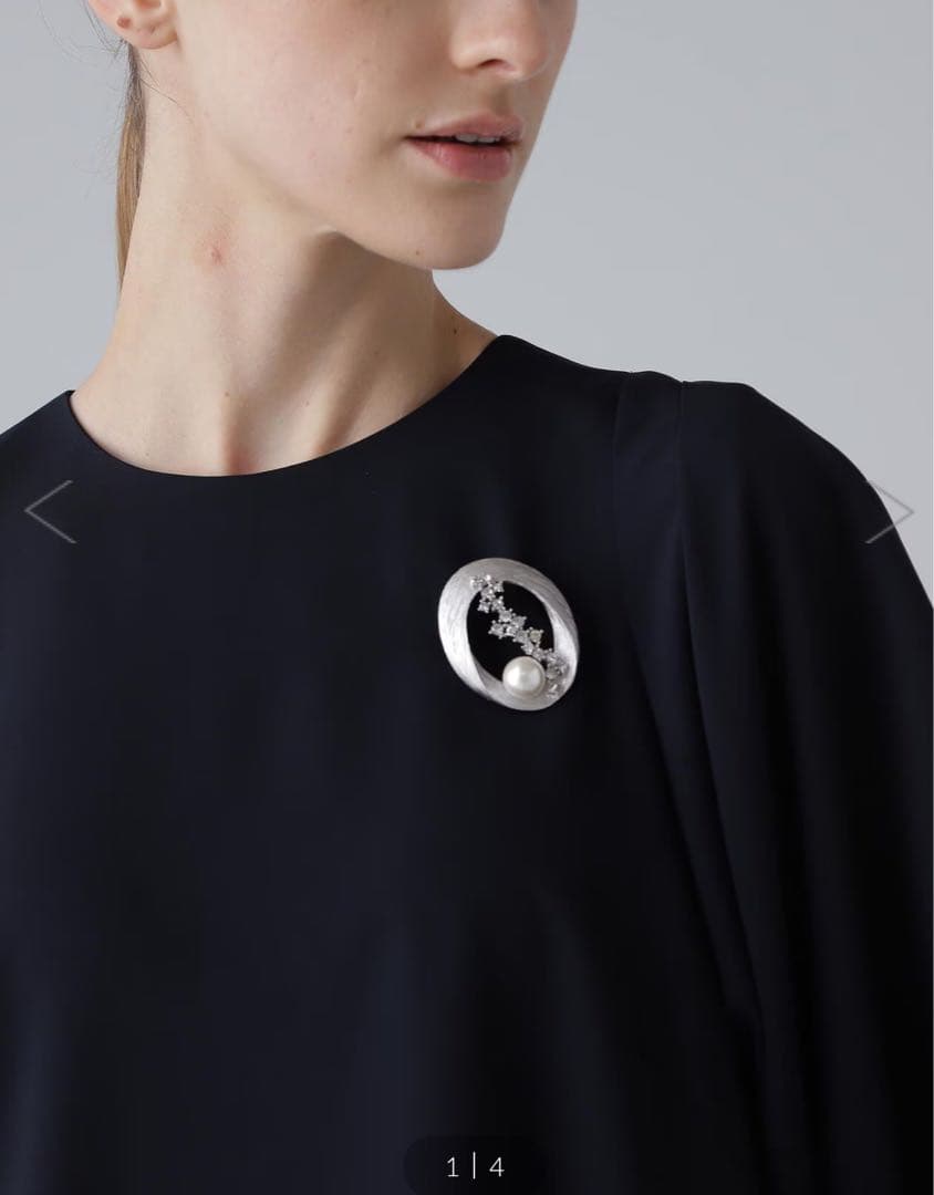 【新品】ADORE アドーア　パールブローチ