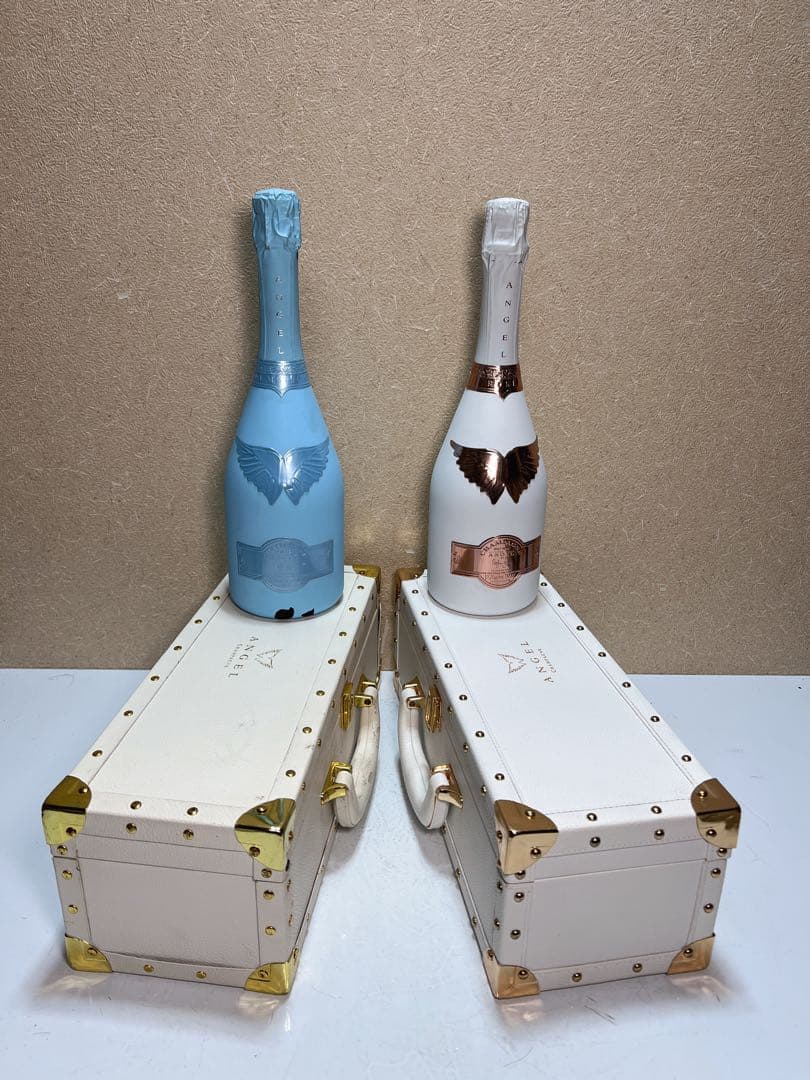 エンジェル シャンパン ロゼ 白と青 箱付き（2セット）