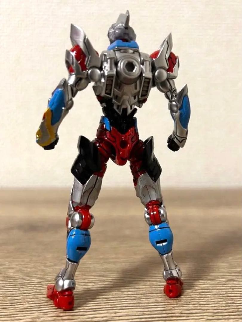 MODEROID フルパワーグリッドマン　塗装済み完成品