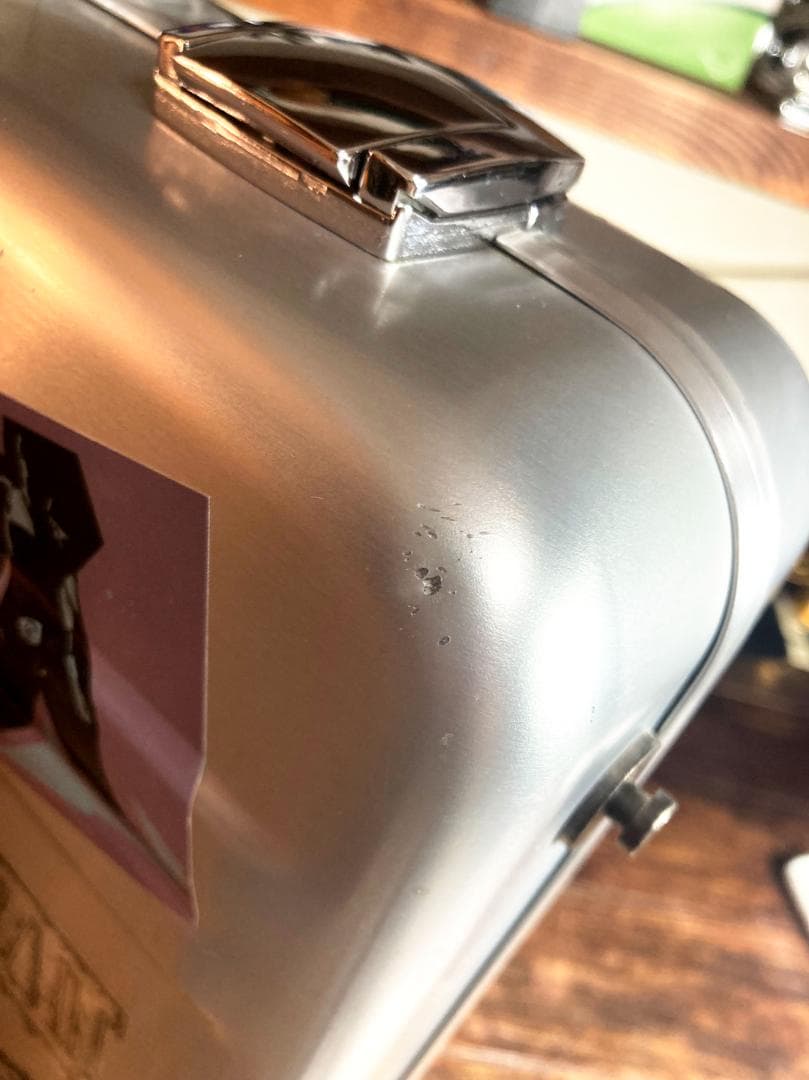 旧モデル　ZERO HALLIBURTON　アルミアタッシュケース