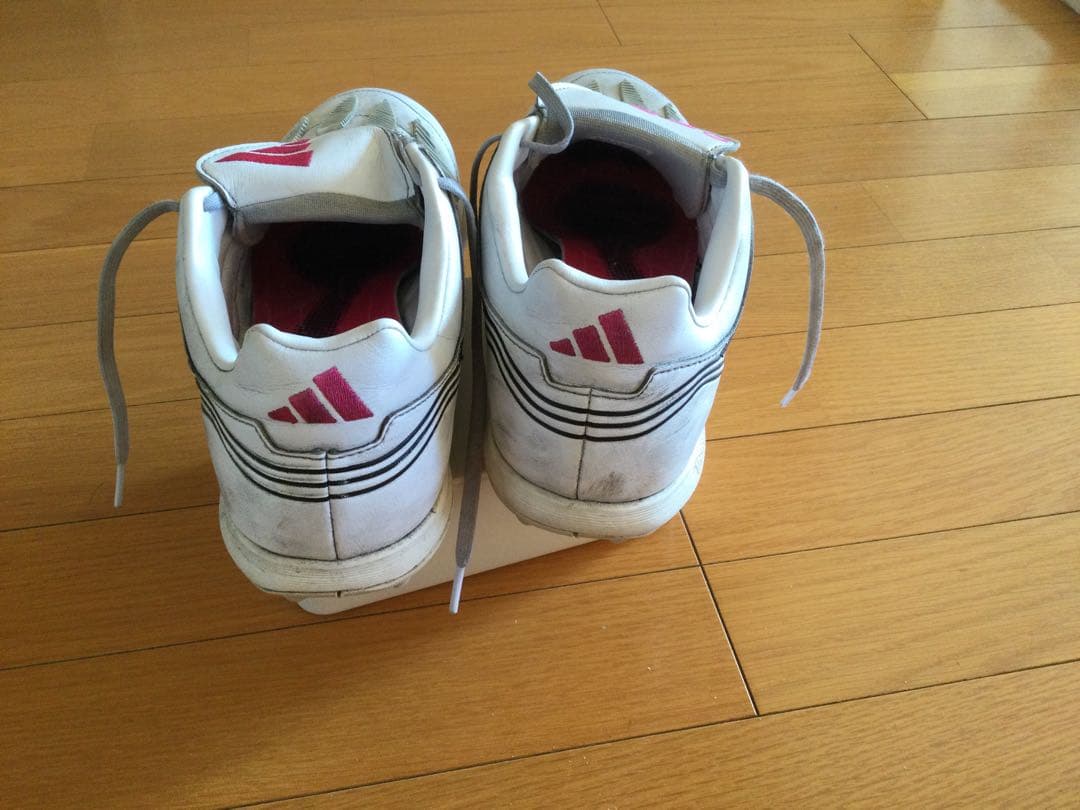 アディダス　プレデターTF ベッカム　限定