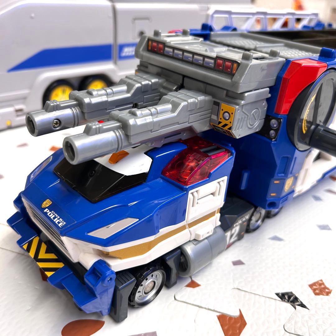 【新品電池交換済み】トミカ マグナムパトレーラー ハイパーブルーポリス おもちゃ