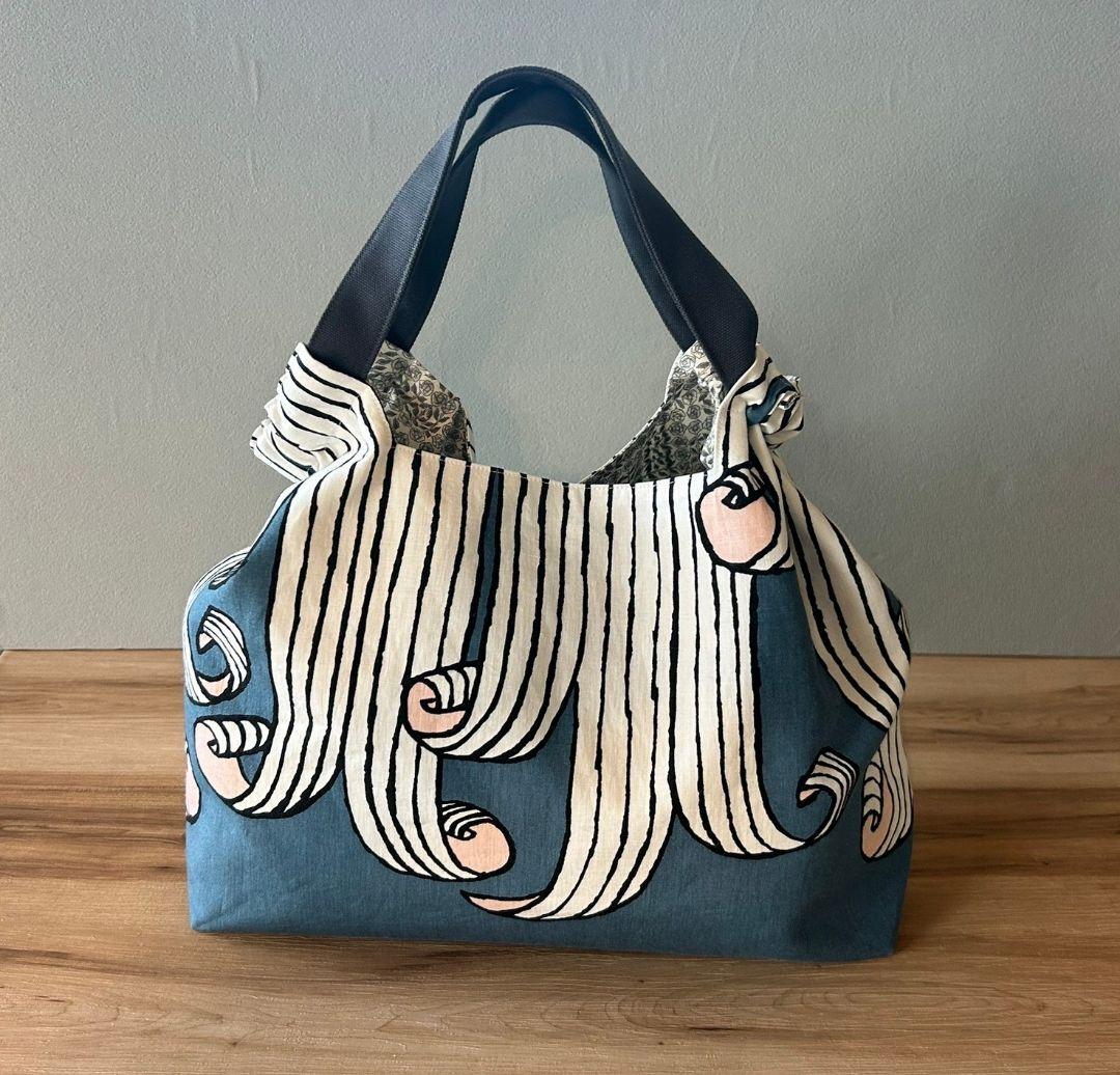 【⁎⁺˳✧༚はこ⁎⁺˳✧様オーダー】ミナペルホネンハンドメイドシャーリングバッグ