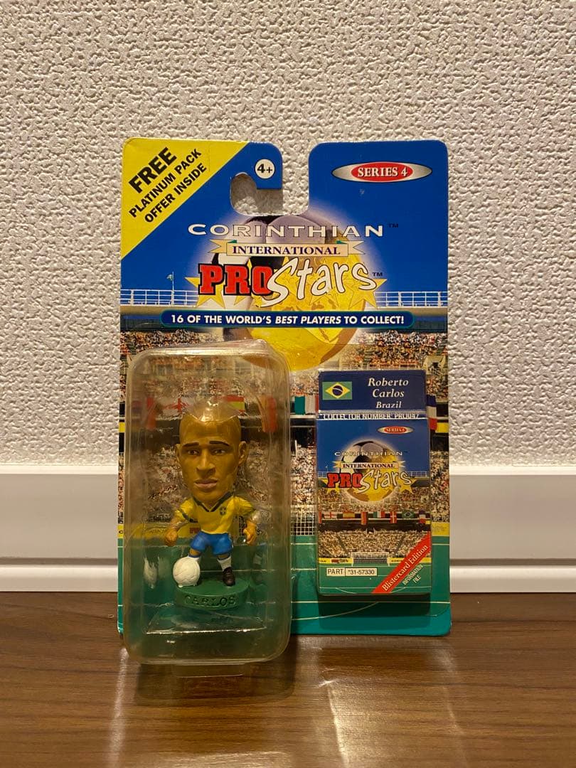 【新品未開封】ロベルトカルロス　ビンテージフィギュア ブラジル代表()