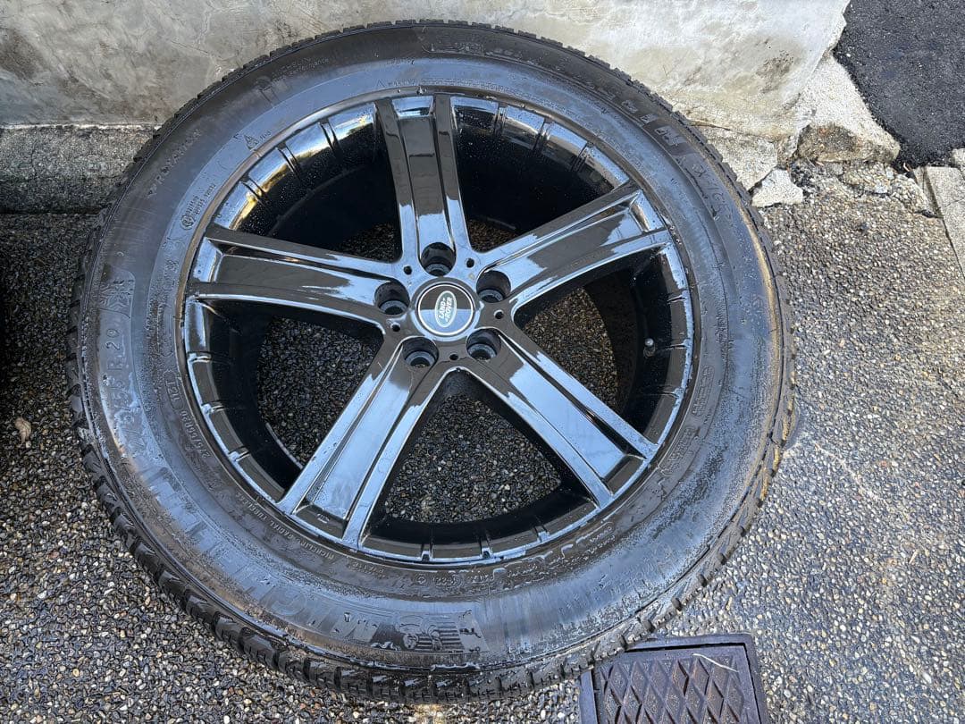 送料込み格安　275/55R20インチ　スタッドレス　ディフェンダー【1/2】