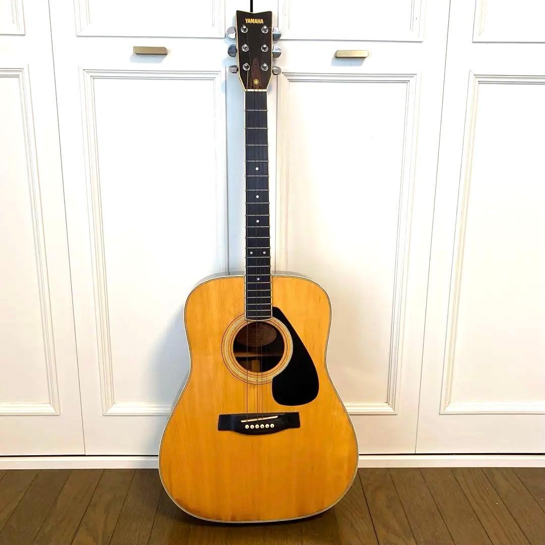 ヤマハ　YAMAHA アコースティックギター　FG201