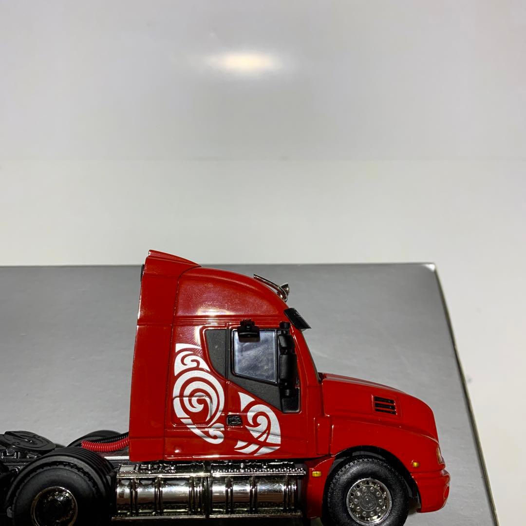 WSI 1/50 IVECO STRATOR RED トレーラーヘッド
