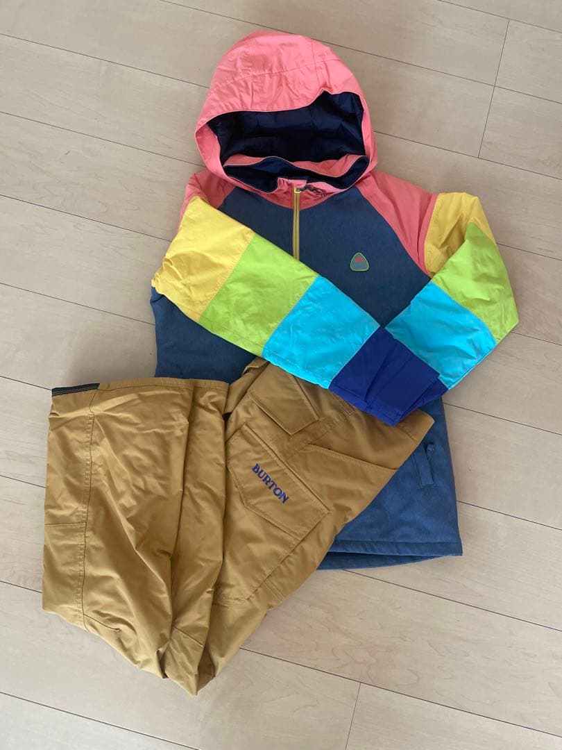 Burton スノーボードウェア ユース　Lサイズ　150-160ジャケットのみ