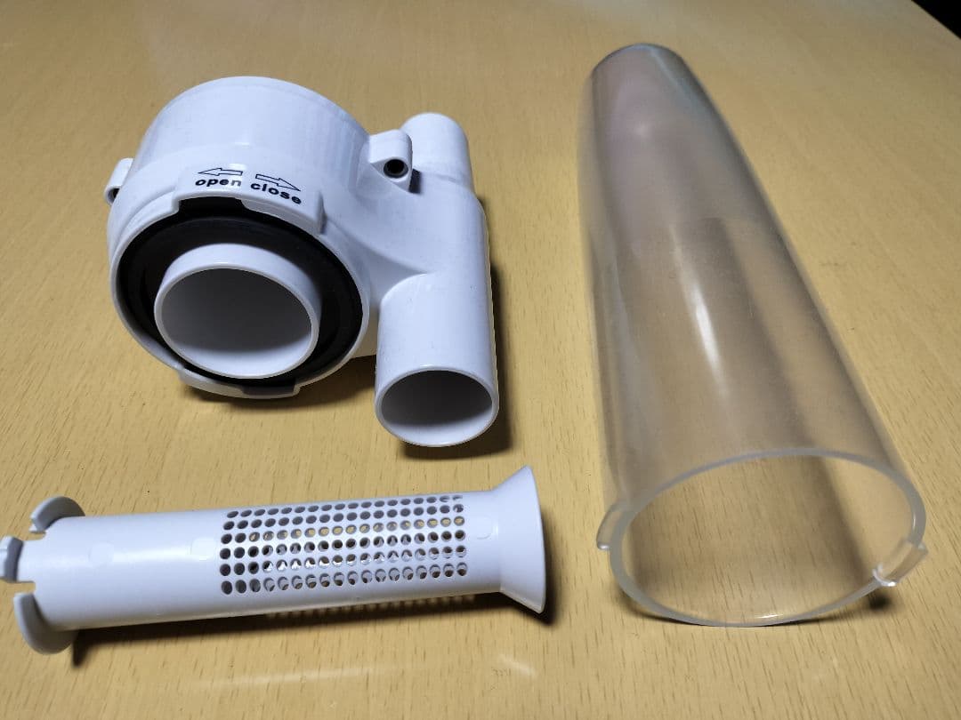 マキタ14.4V充電式クリーナCL142FD バッテリー、急速充電器、サイクロン