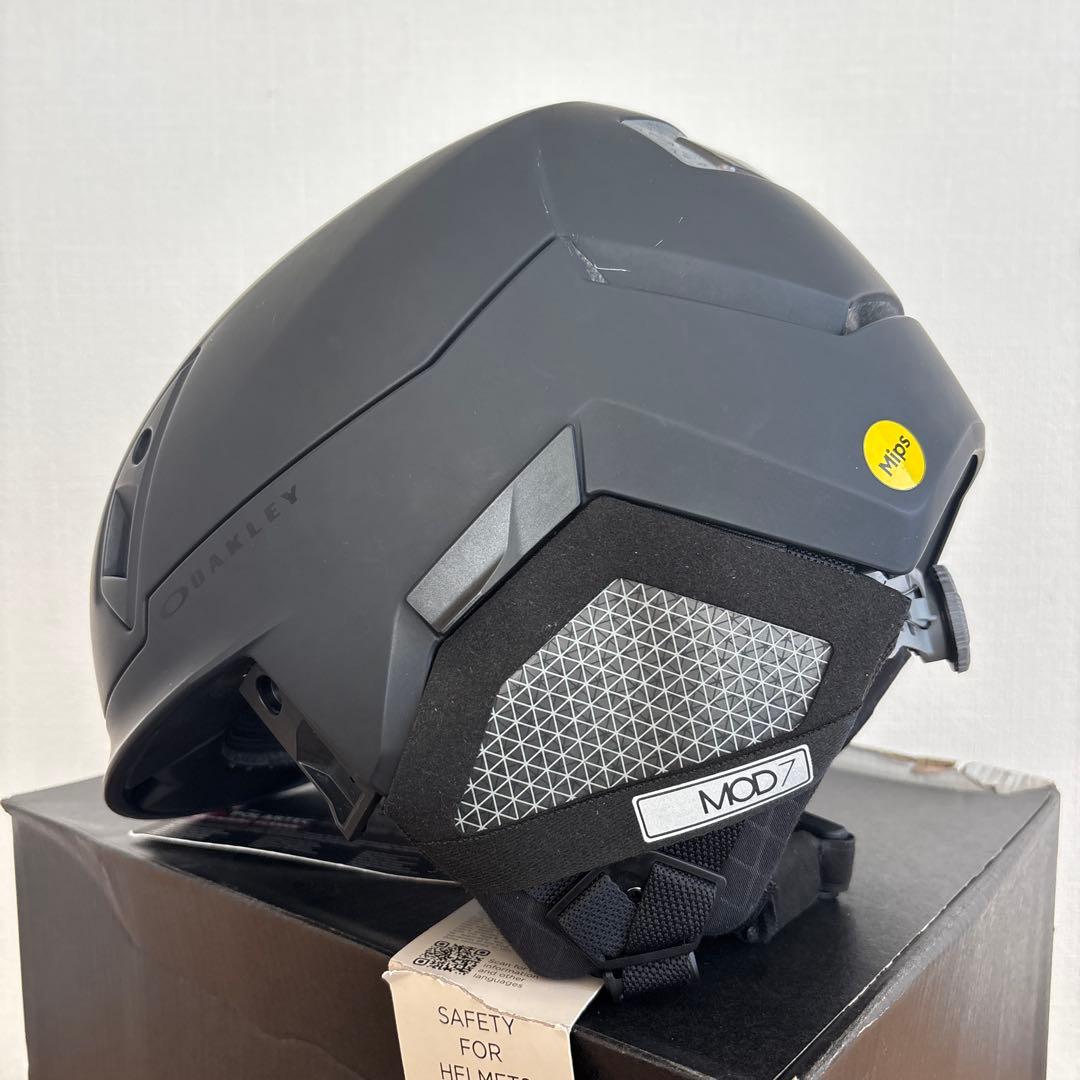 OAKLEY　MOD7　オークリー　スノーボード ヘルメット　スキー