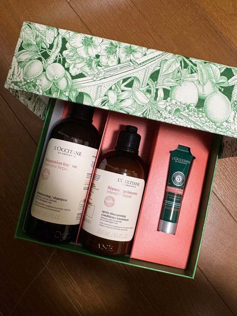 L'OCCITANE シャンプー・コンディショナーセット