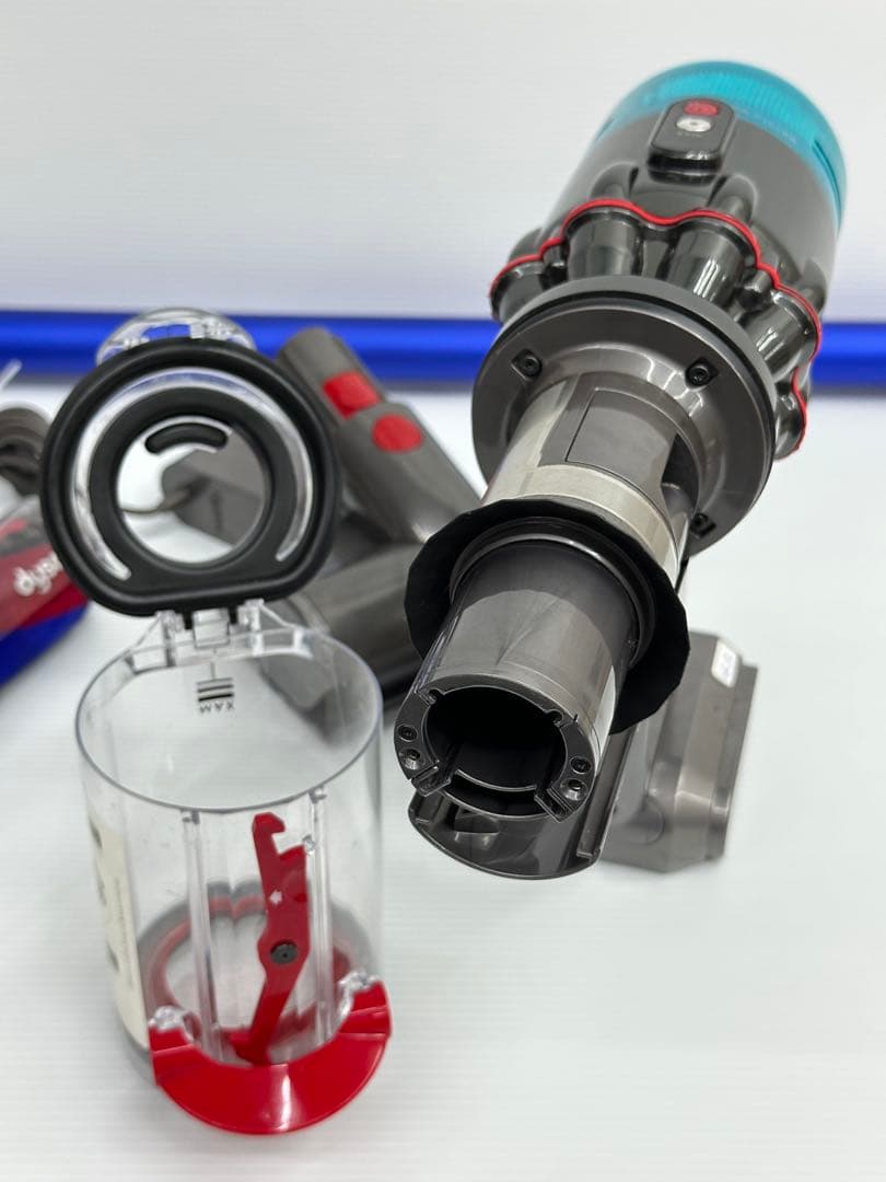 2024年製　ダイソン　掃除機　SV21 本体　ヘッド　パイプ　充電器　セット