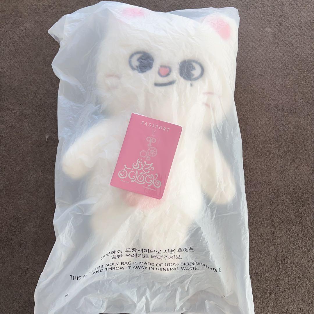 StrayKids SKZ 5clock テディベア ぬいぐるみ ヒョンジン