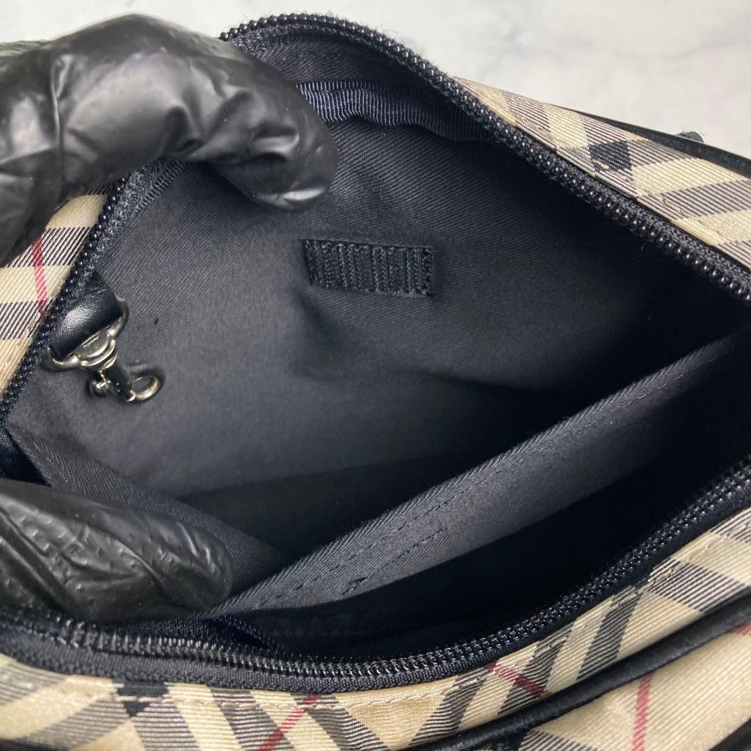 美品　バーバリー　ボディバッグ　ウエストポーチ　ナイロン　ノバチェック