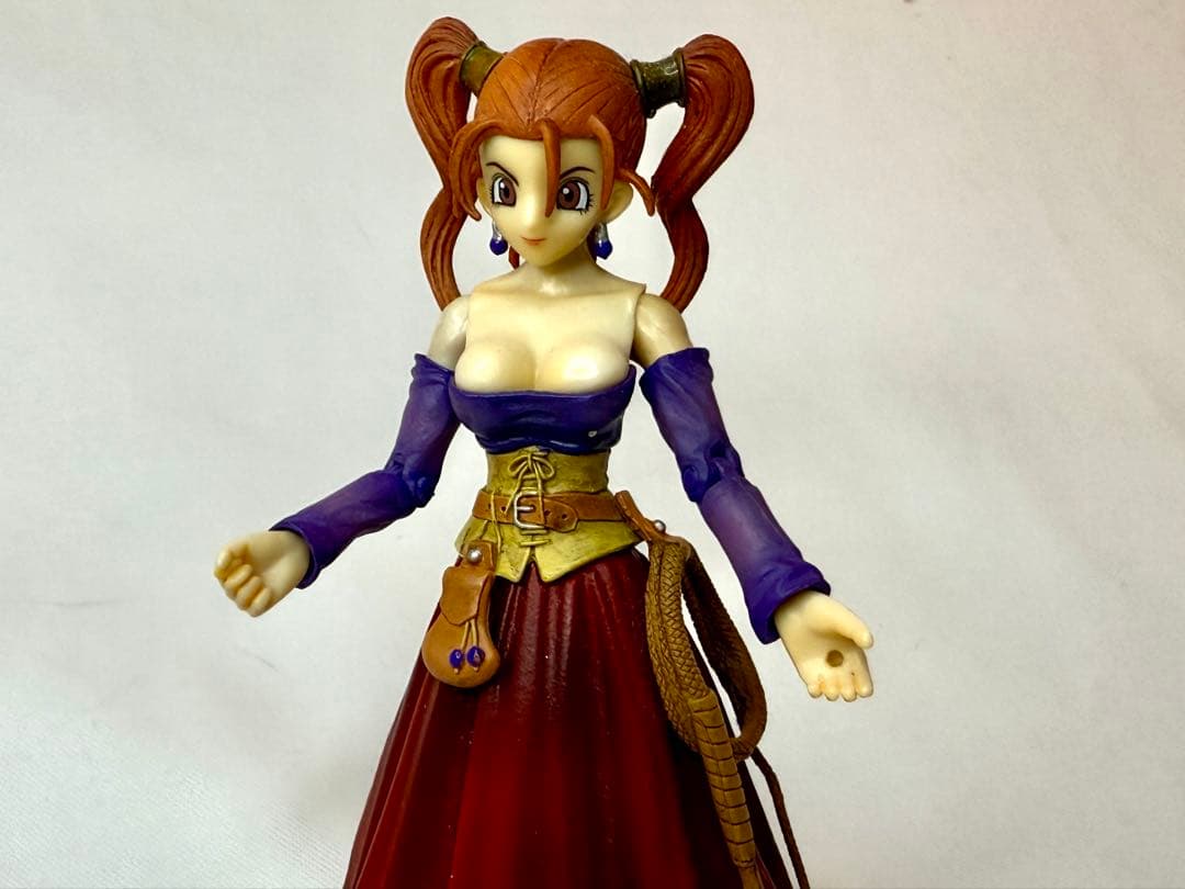 現状品　ドラゴンクエストⅧ プレイアーツ　ゼシカ