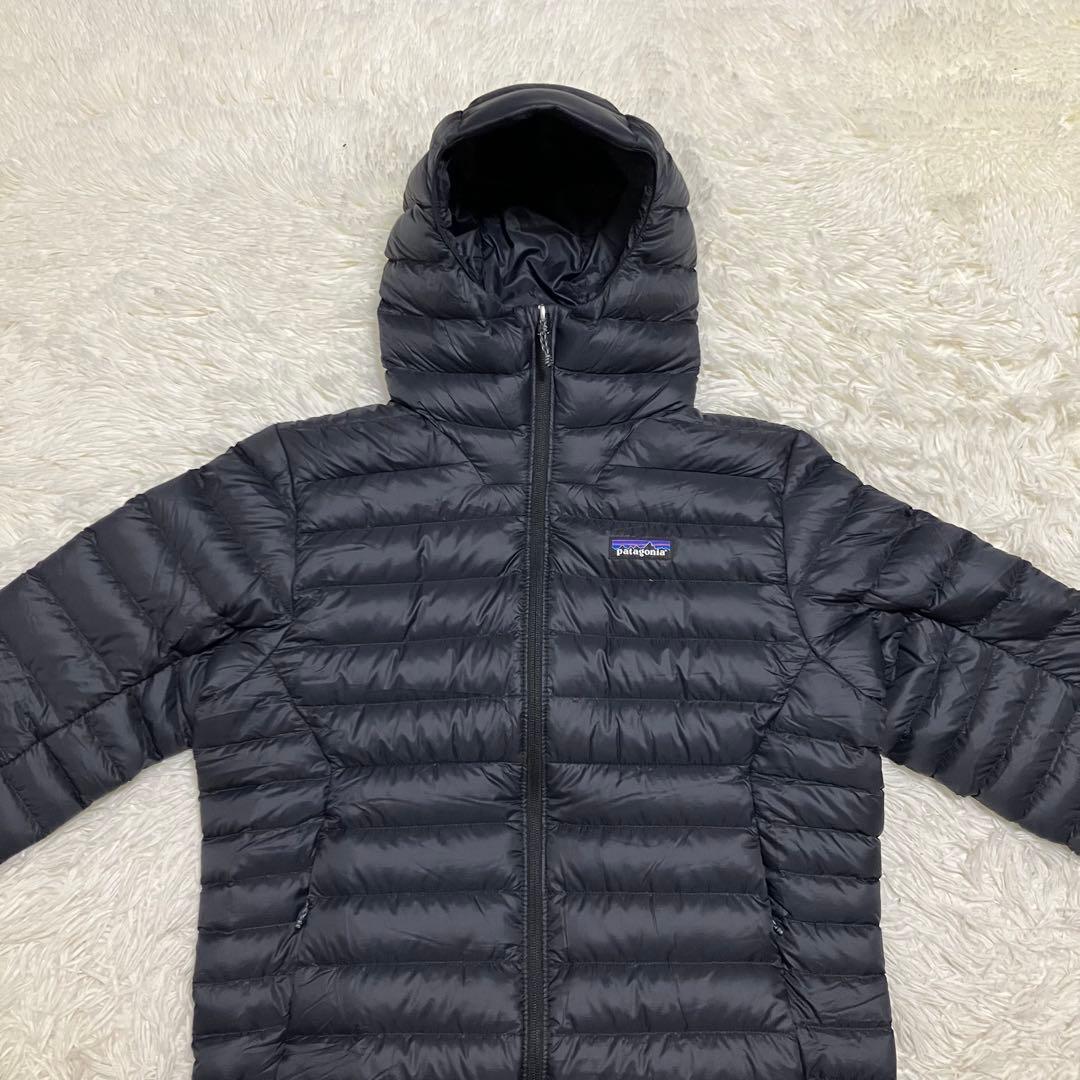 【新品タグ付き】Patagonia Down Sweater Hoody S