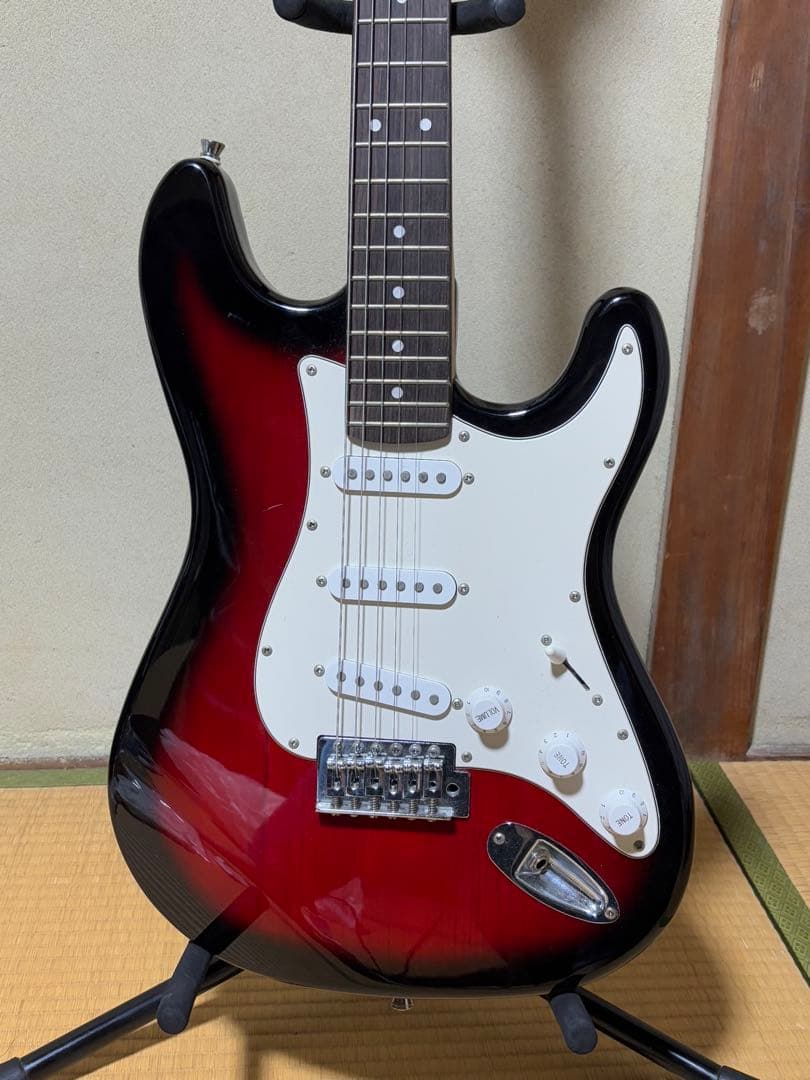 SELDERエレキギター ストラトキャスタータイプケース付き【中古品】