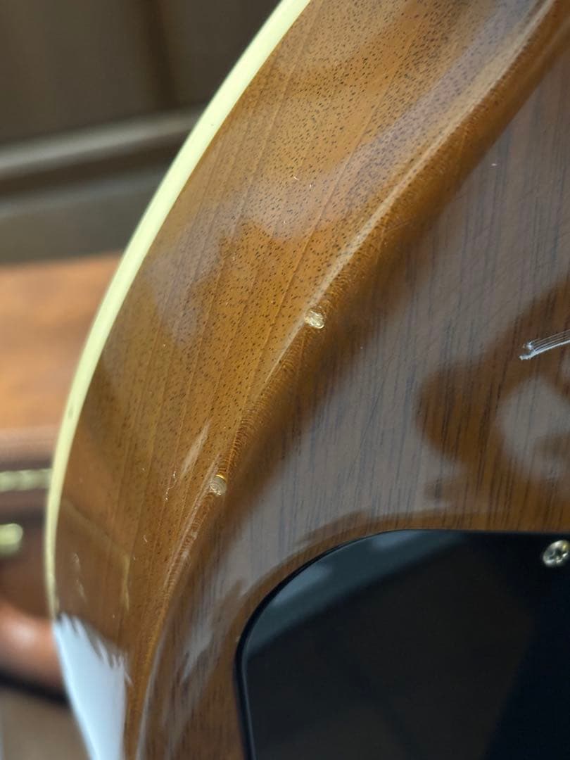 Gibson Les Paul Standard '50s 裏にAssHサイン