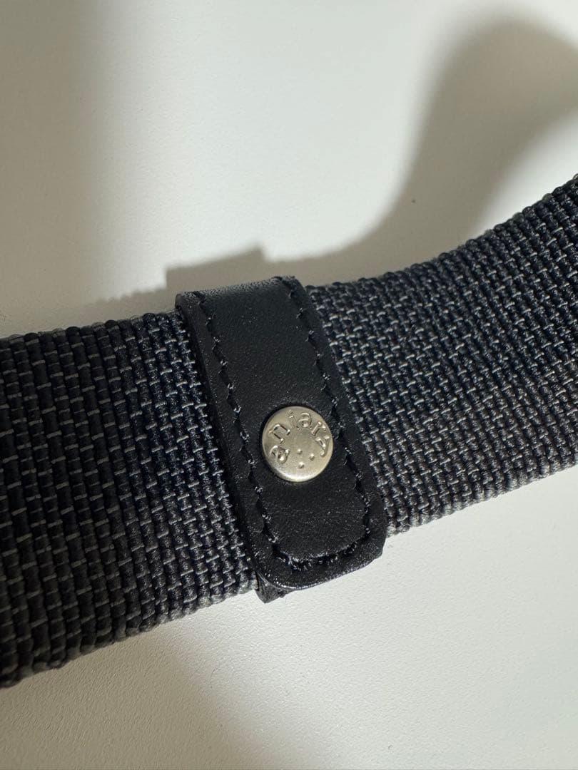 aniary(アニアリ) レザー ショルダー ボディバッグ